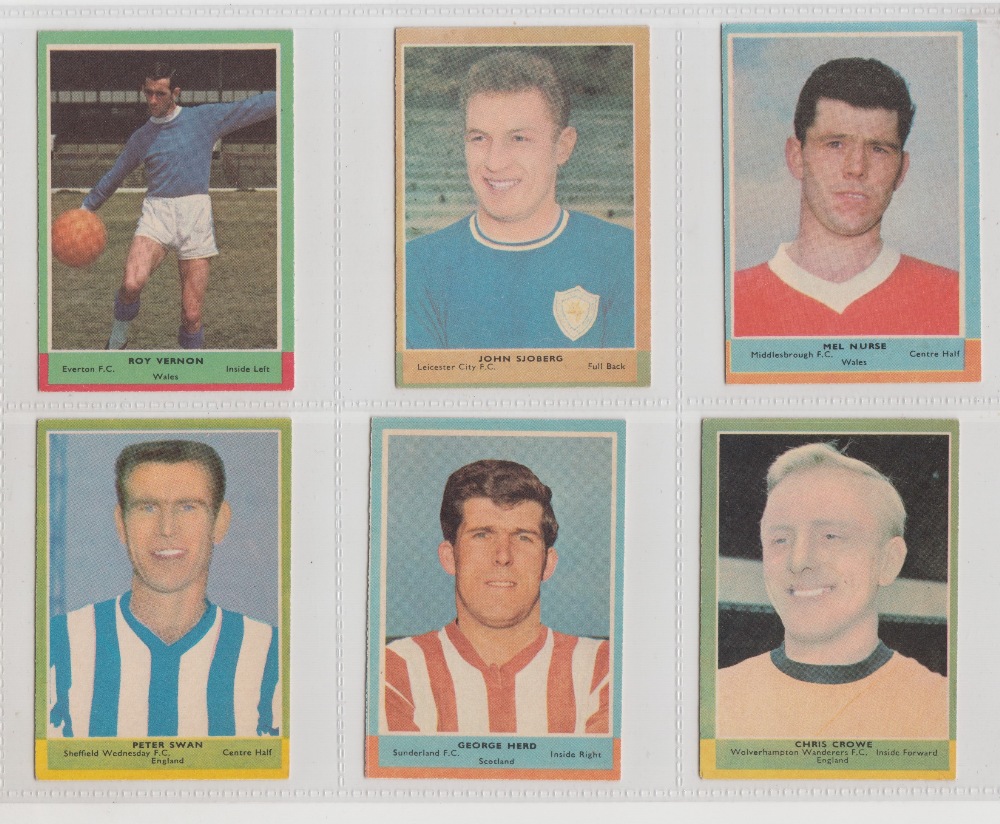 Trade cards, A&BC Gum, Footballers, (Quiz 104-149) 'X' size (set, 46 cards) (mostly gd, checklist - Image 6 of 10