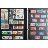 Stamps, GB collection 1952 Wildings, 1953-81 commemoratives, including all the early phosphor