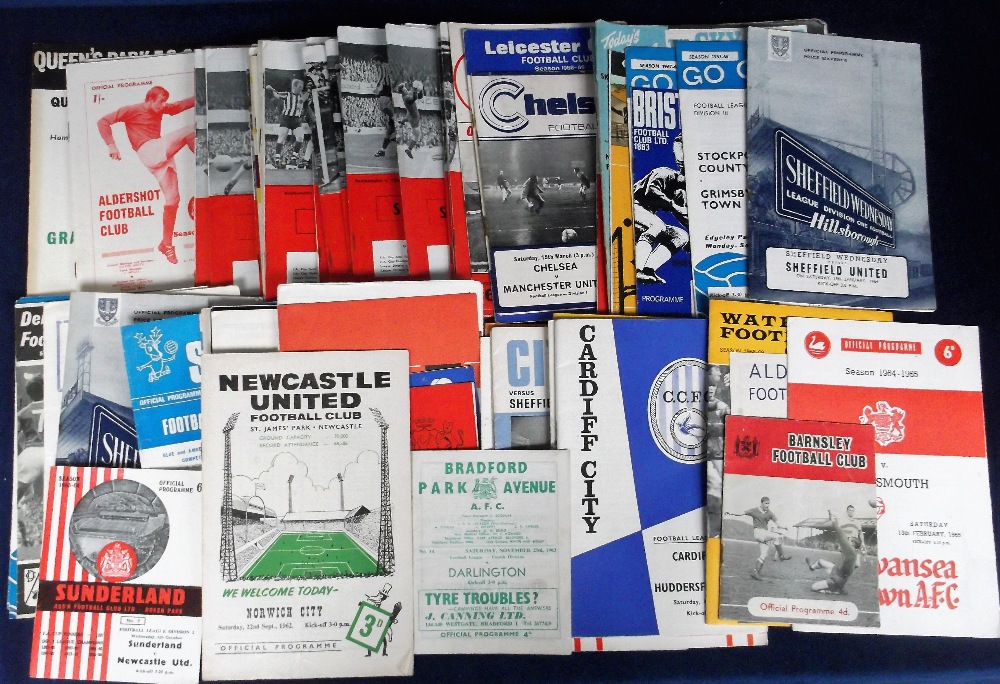 Football programmes, collection of approx. 100 1960s programmes, various clubs inc. Sheffield