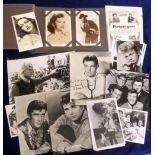 Cinema & Entertainment, Picturegoer 'Screen Stars' album containing 34 postcards, 27 'D' Series,