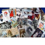 Postcards, a collection of approx. 500 subject cards inc. comic, pretty girls, children, social