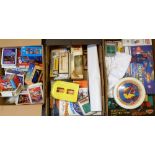 Toys Disney and others, a large quantity of promotional toys, most boxed (Nestle, Burger King etc.),
