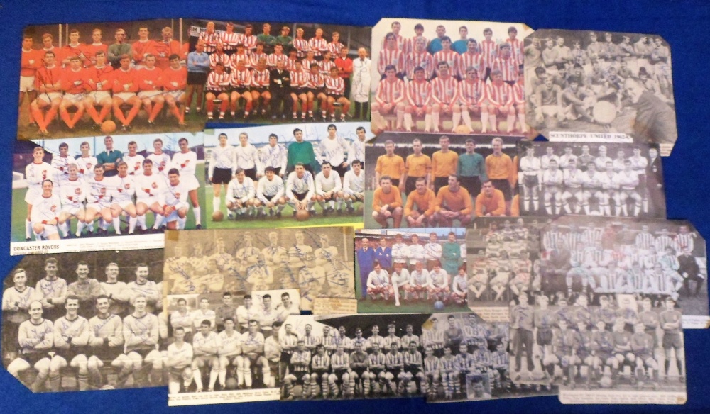 Football autographs, selection of signed team groups, mostly 1960s newspaper, magazine cuttings,