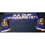 Football, Leeds United FA Cup Winners 1972 silk scarf, manufactured by Coffer (gd) (1)