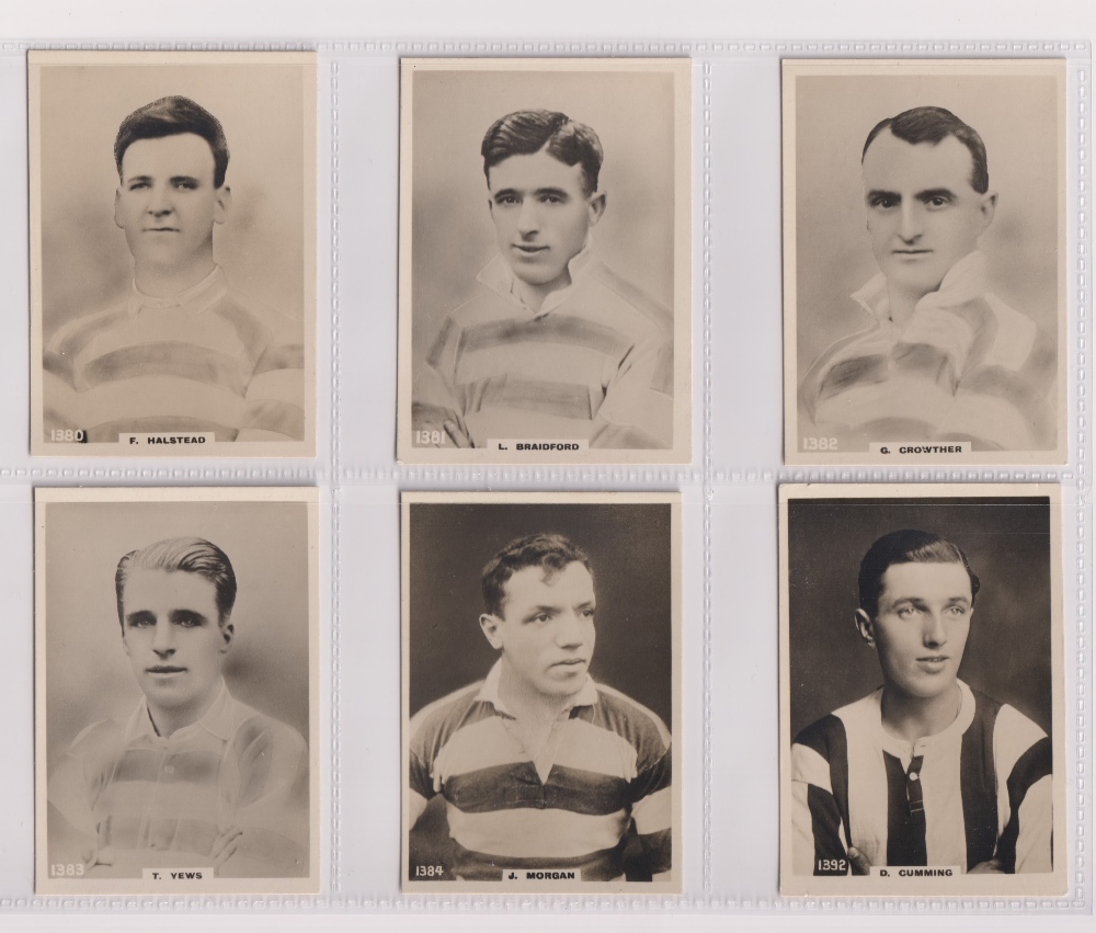 Cigarette cards, Phillips, Footballers (all Pinnace back), 'L' size, 36 different cards, numbered - Image 3 of 6