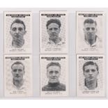 Trade cards, News Chronicle, Footballers, Stockport County FC (set, 17 cards) (vg)