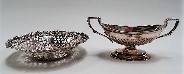 Victorian silver twin handled half fluted pedestal salt, Chester 1884; together with a Victorian