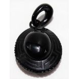 Victorian jet oval mourning pendant with hair panel, height including suspension loop 55mm approx