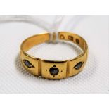 Victorian 18ct hallmarked gold old cut diamond three stone set band ring, weight 2.1g approx