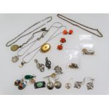 Bag of costume jewellery