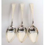 Victorian silver set of three Old English pattern tablespoons, maker RM EH, Sheffield 1880, weight