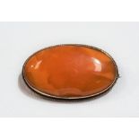 9ct rose gold mounted butterscotch 'amber' oval brooch, the amber measures 38mm x 23mm approx (