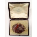 Victorian gold mounted banded agate large oval brooch within fitted Hunt & Roskell fitted box,