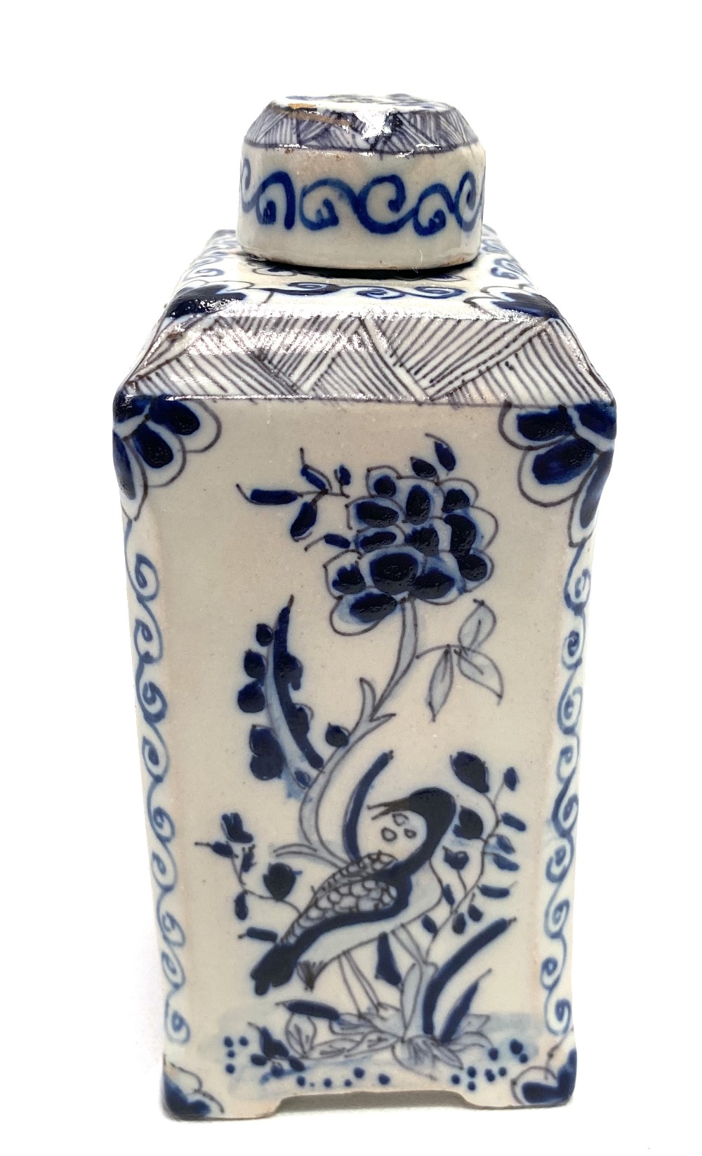 An 18th century Dutch blue and white Delft square section tea caddy, chinoiserie decorated, - Image 2 of 5