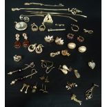 Collection of 9ct gold yellow metal and costume jewellery including a pair of 9ct gold diamond and