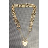 9ct gold gate link bracelet with padlock clasp, weight 12.6g approx.