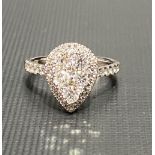 Modern 18ct white gold diamond cluster ring, the head of pear shape, diamond total is 1ct approx,