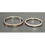 Platinum band ring, weight 2.8g approx; together with a white metal band ring stamped Bonda,