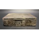 George V silver cigarette box, width 11.5cm, Birmingham 1915 (AF)