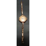 1920's rose gold ladies manual wind bracelet wristwatch with fifteen jewel movement on expanding