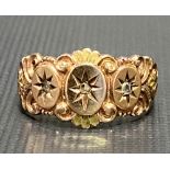 Victorian gold tri-colour three stone diamond set ring, weight 3.3g approx.