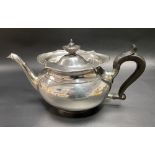 A George V silver ovoid teapot, maker TB & S, Sheffield 1912, height 15cm, weight 15.80oz