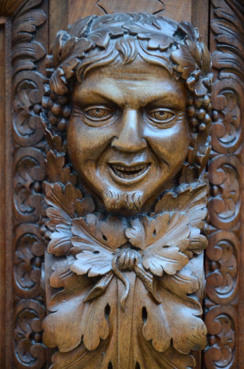 A Henri II style four-door cupboard in walnut, 19th century (52x130x198cm) - Image 5 of 8