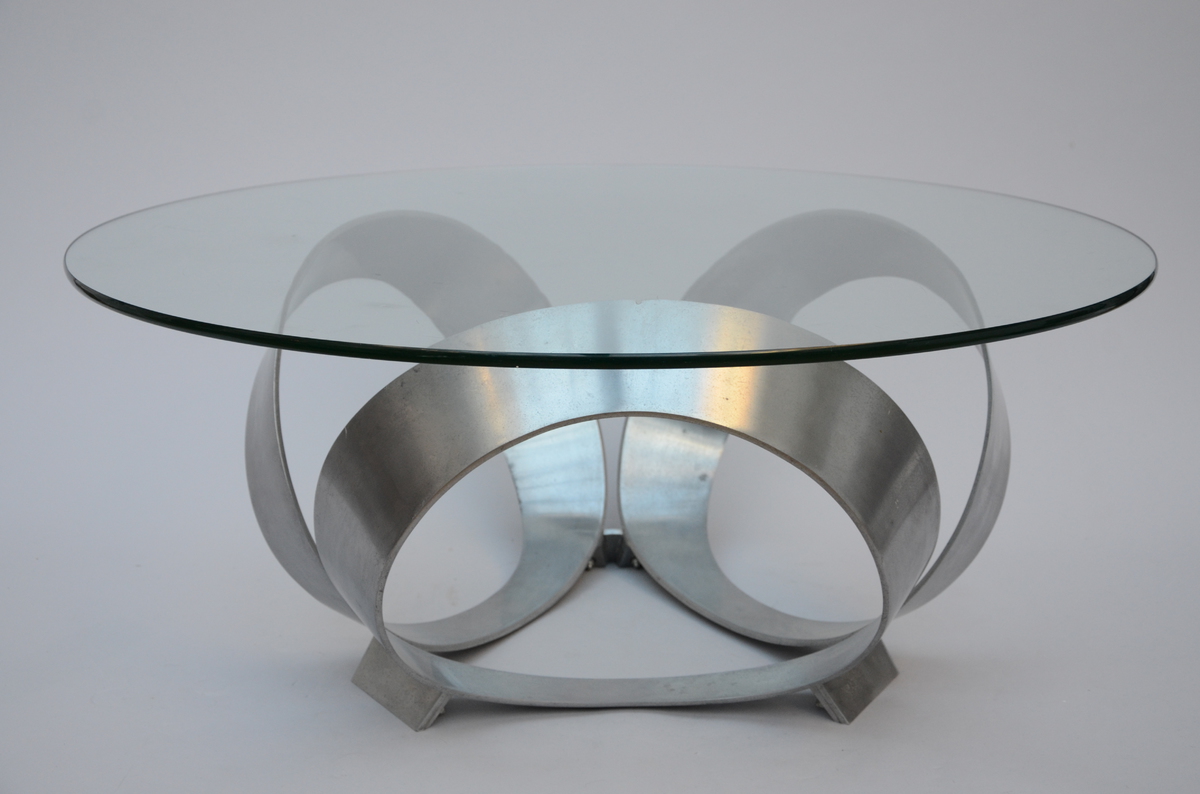 An aluminum table with a round glass tabletop (97x40cm) - Image 2 of 2