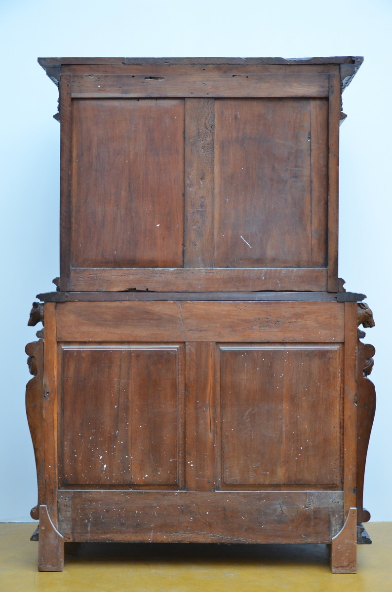 A Henri II style four-door cupboard in walnut, 19th century (52x130x198cm) - Image 8 of 8