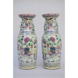 A pair of vases in Chinese famille rose porcelain 'antiquities' (*) (59cm)