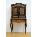 A Napoleon III ladies cabinet with Boulle inlaywork (*) (50x77x140cm)