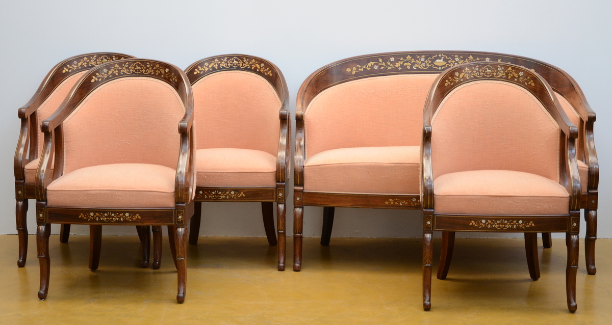 Charles X furniture set in mahogany with inlaywork by Fichet ‡ Paris consisting of 4 armchairs, - Image 4 of 7