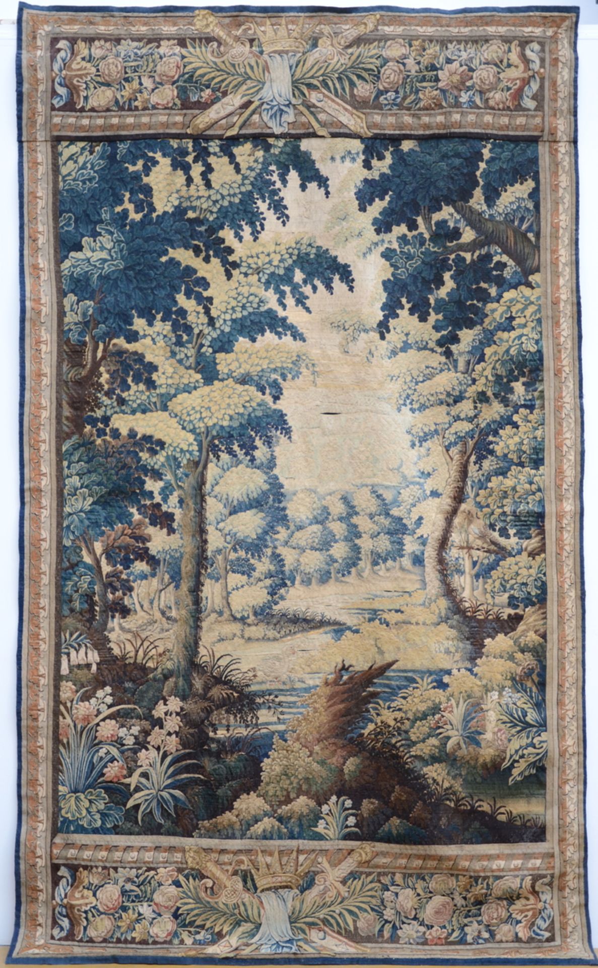 Fragment of a tapestry 'verdure', 17th - 18th century (150x255cm)
