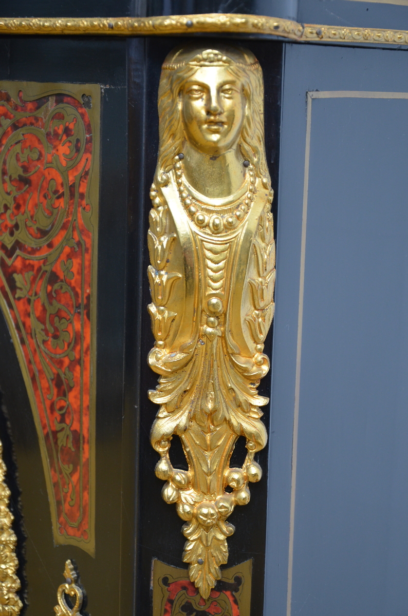 A Boulle cabinet with marble top (*) (38x83x103cm) - Image 3 of 4