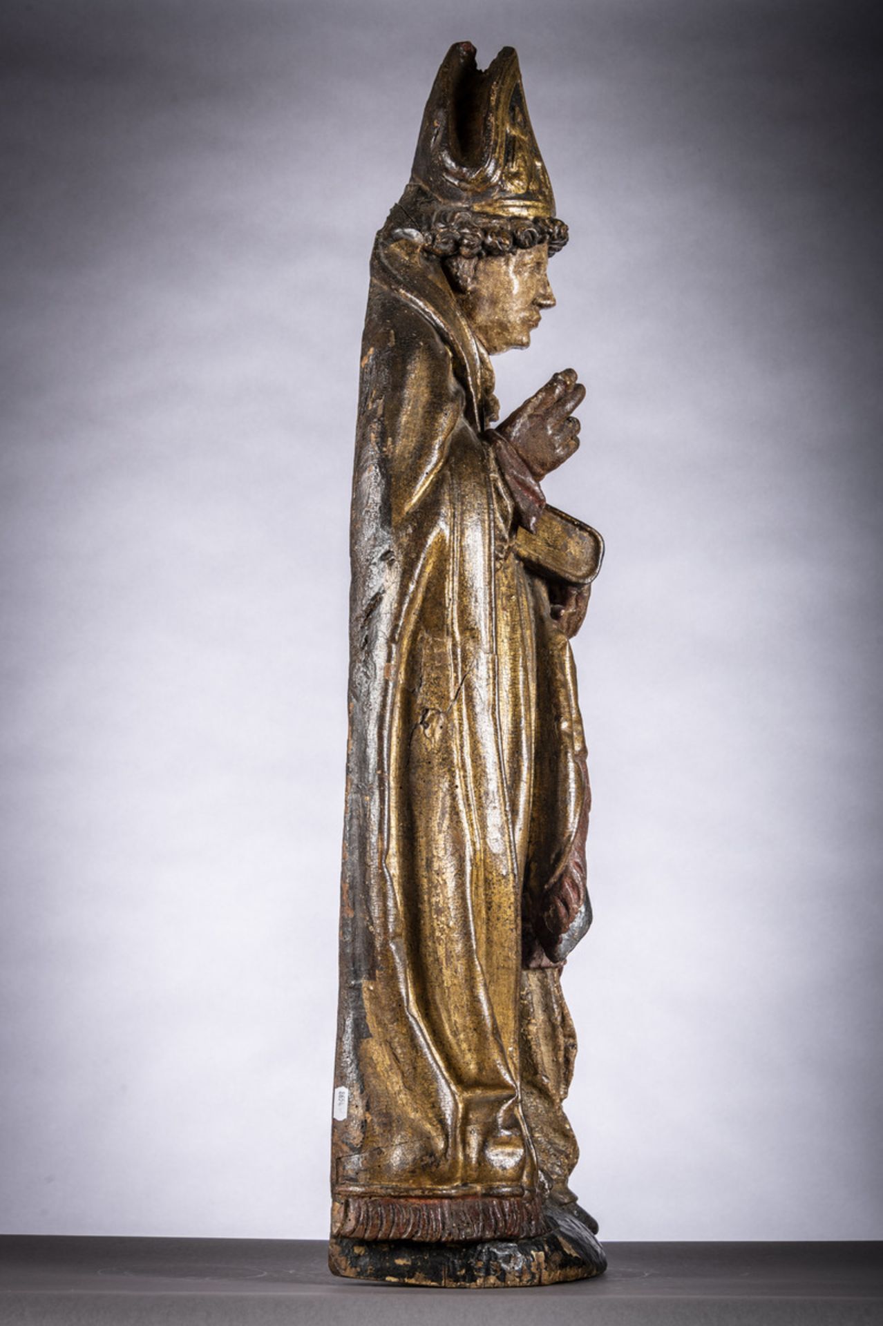 A large polychrome wooden statue of a Bishop (102cm) - Bild 2 aus 3