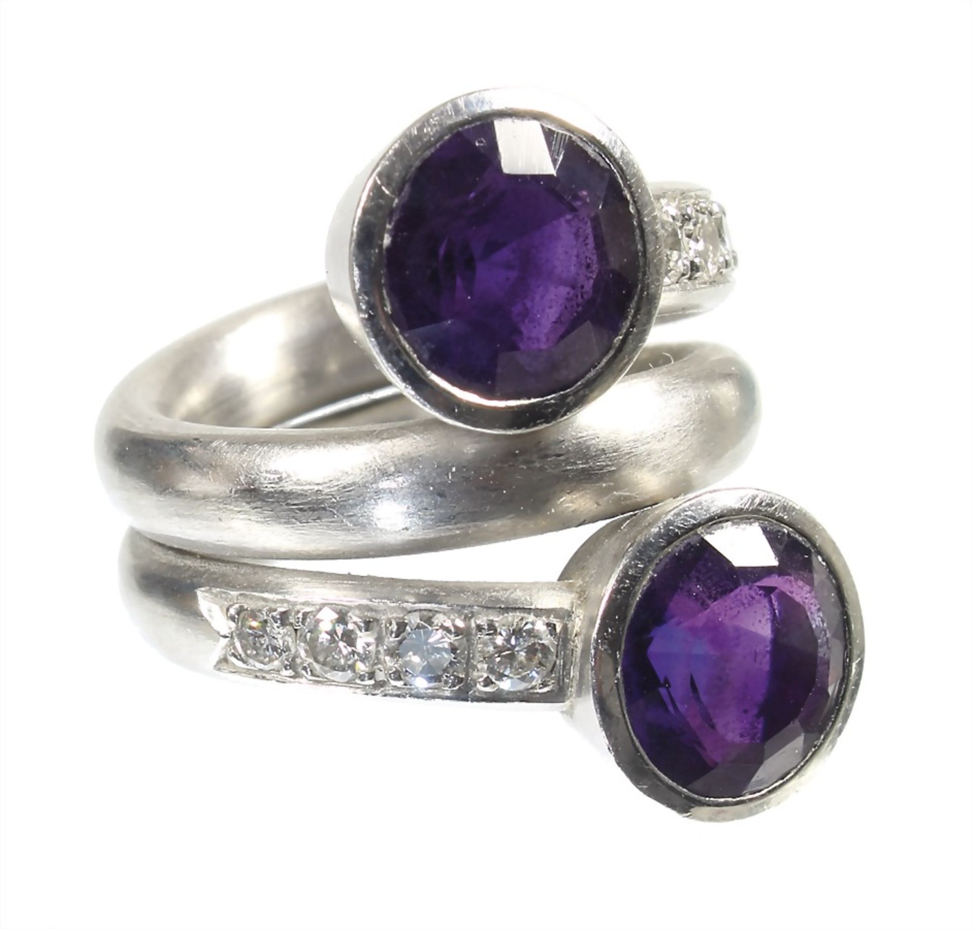 ring, platinum 950/000 signed KRAUSS (G. Krauss Stuttgart), two amethysts c. 6.0 ct (faceted), 8