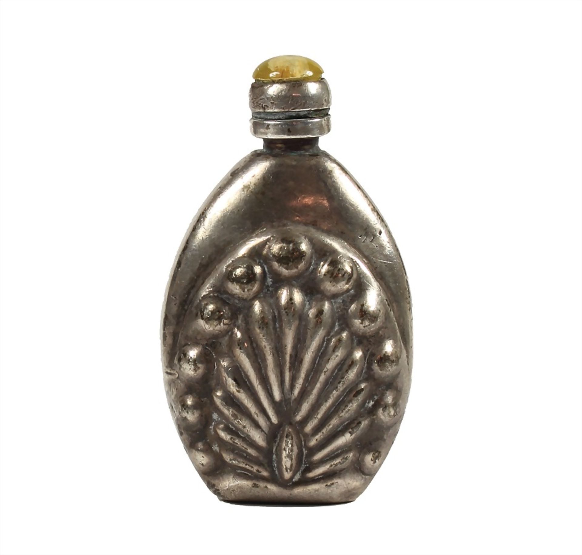 small "PARFUM-FLACON" first half of the 20th century, silver, amber, chased on both sides, screw top