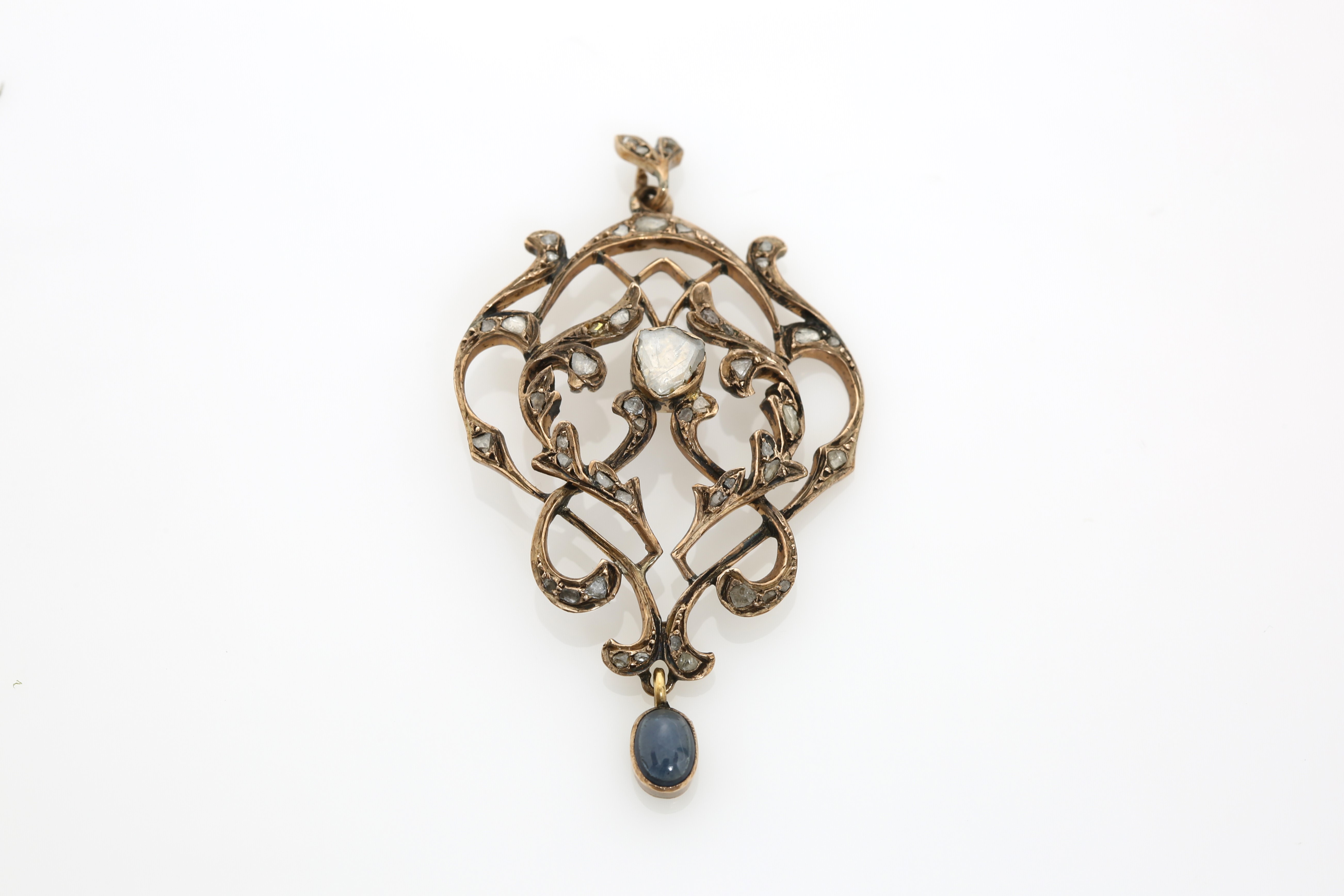 A circa 1900 Constantinople gold pendant. Approx: 7 gr. - Image 2 of 3