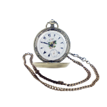 A Le Rois Paris pocket watch. No guarantee of the funtion of the clock work. Diameter: 5,3 cm