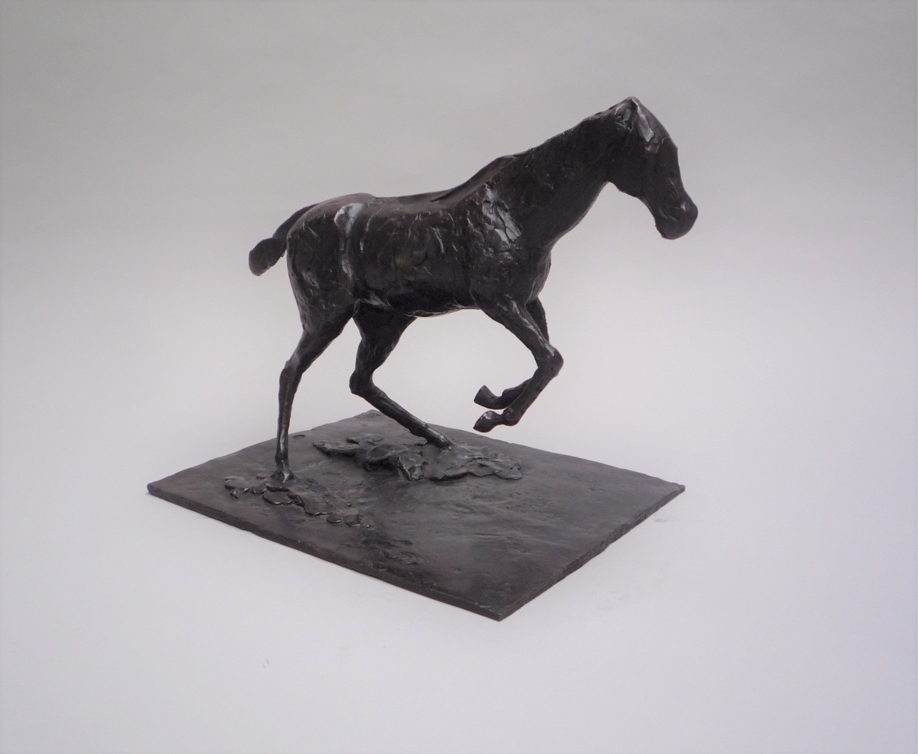 Edgar DEGAS (1834-1917), D'Après - Cheval enlevant sur l'obstacle - Bronze à [...] - Image 3 of 3