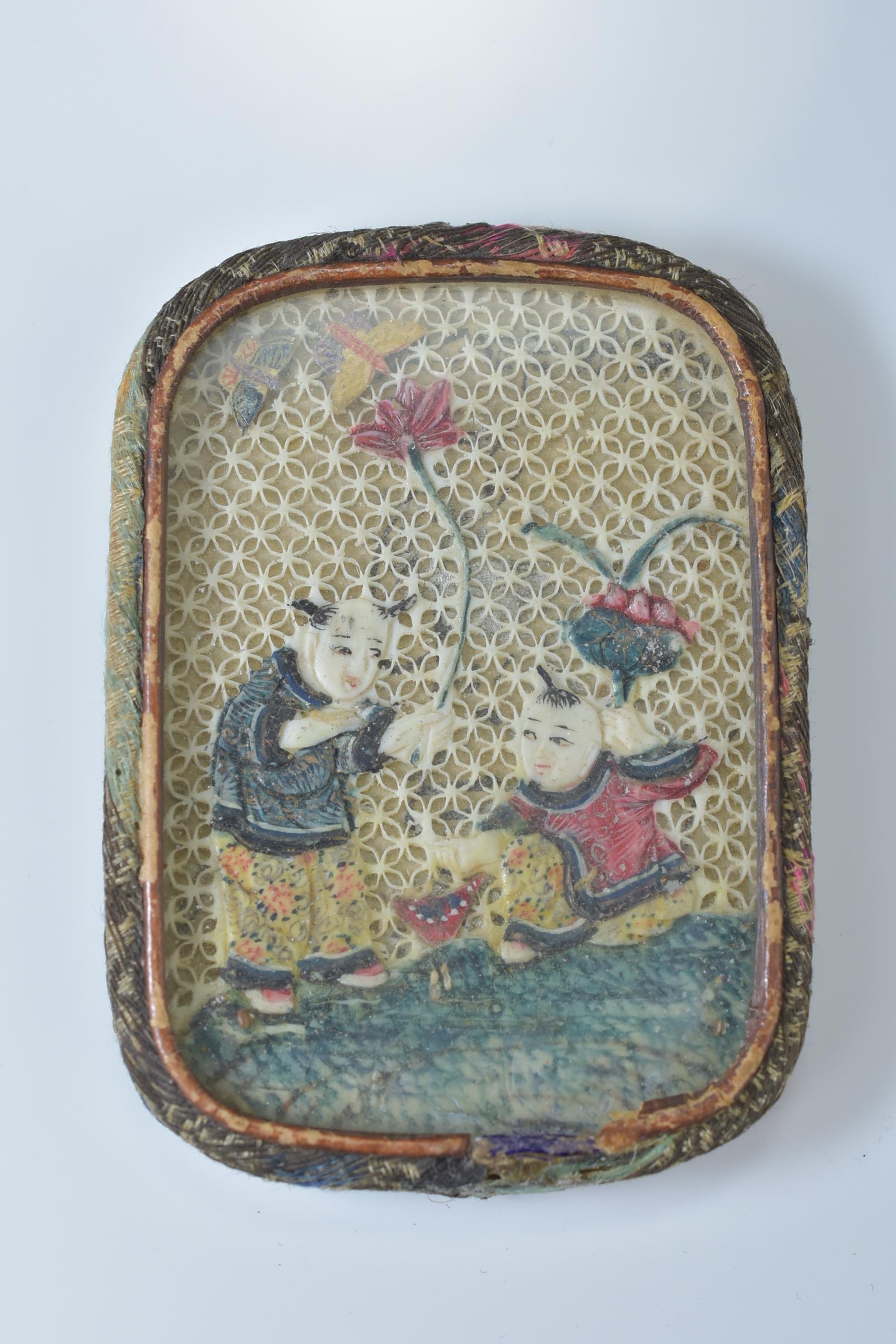 A Chinese late Qing dynasty pocket mirror with painted pierced ivory panel decorated with children p - Image 3 of 5