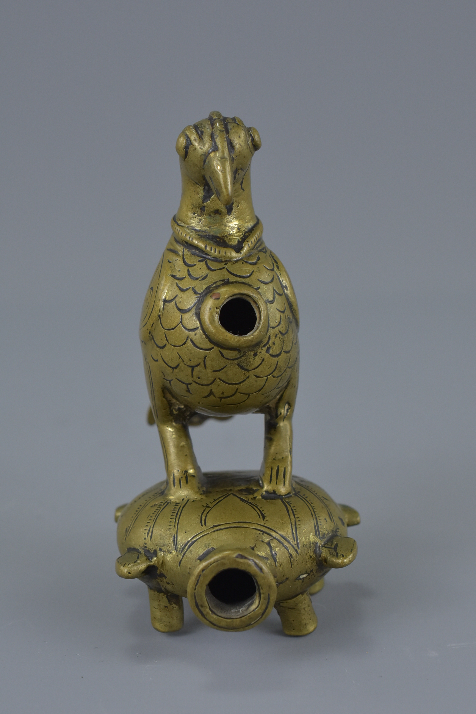 A Middle Eastern bronze fitting in the form of a bird and turtle on for legs. 11cm tall - Image 2 of 5