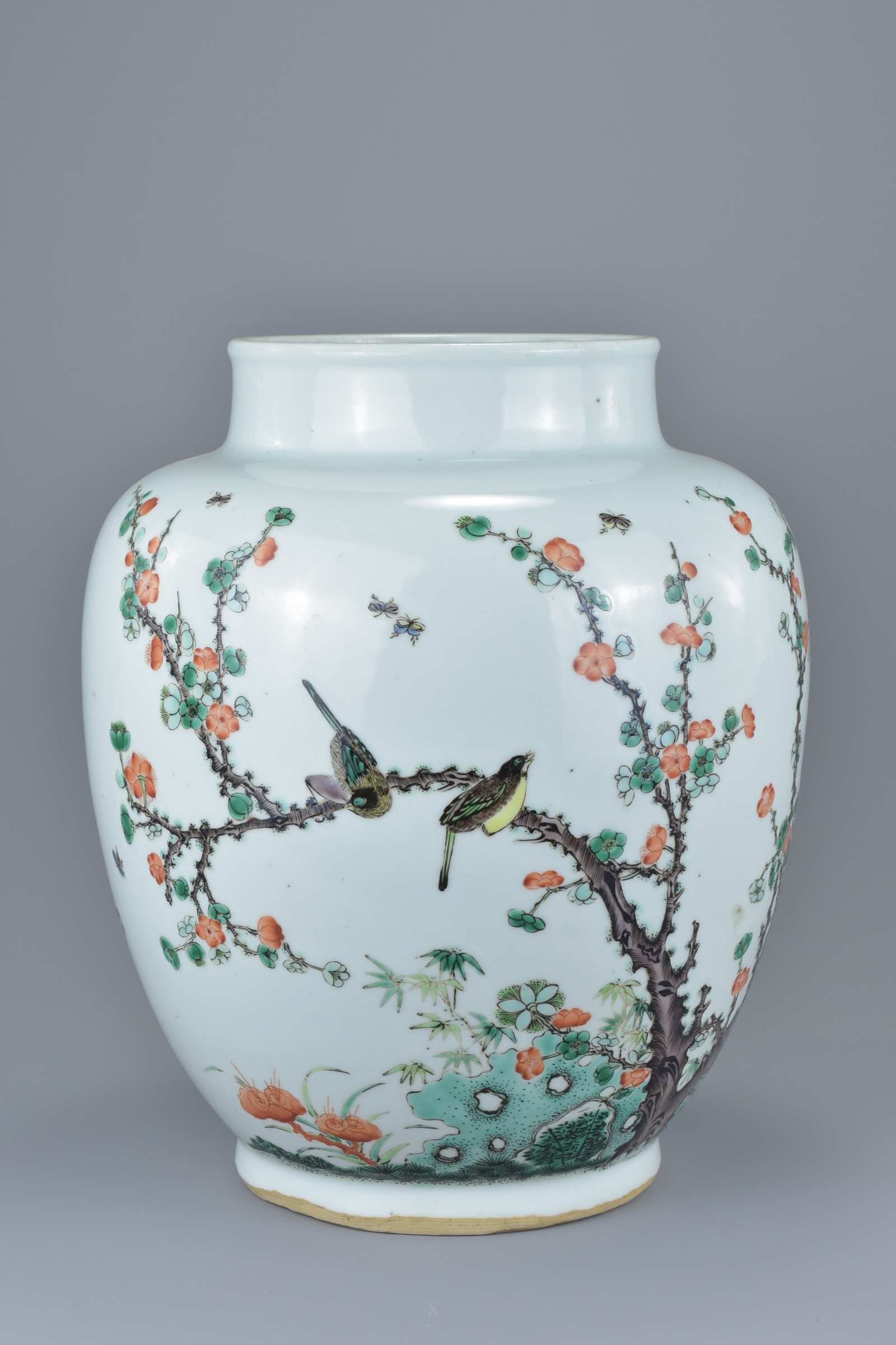 A Chinese 18th century Famille Verte Porcelain Jar with flat base decorated with birds in tree. 30cm