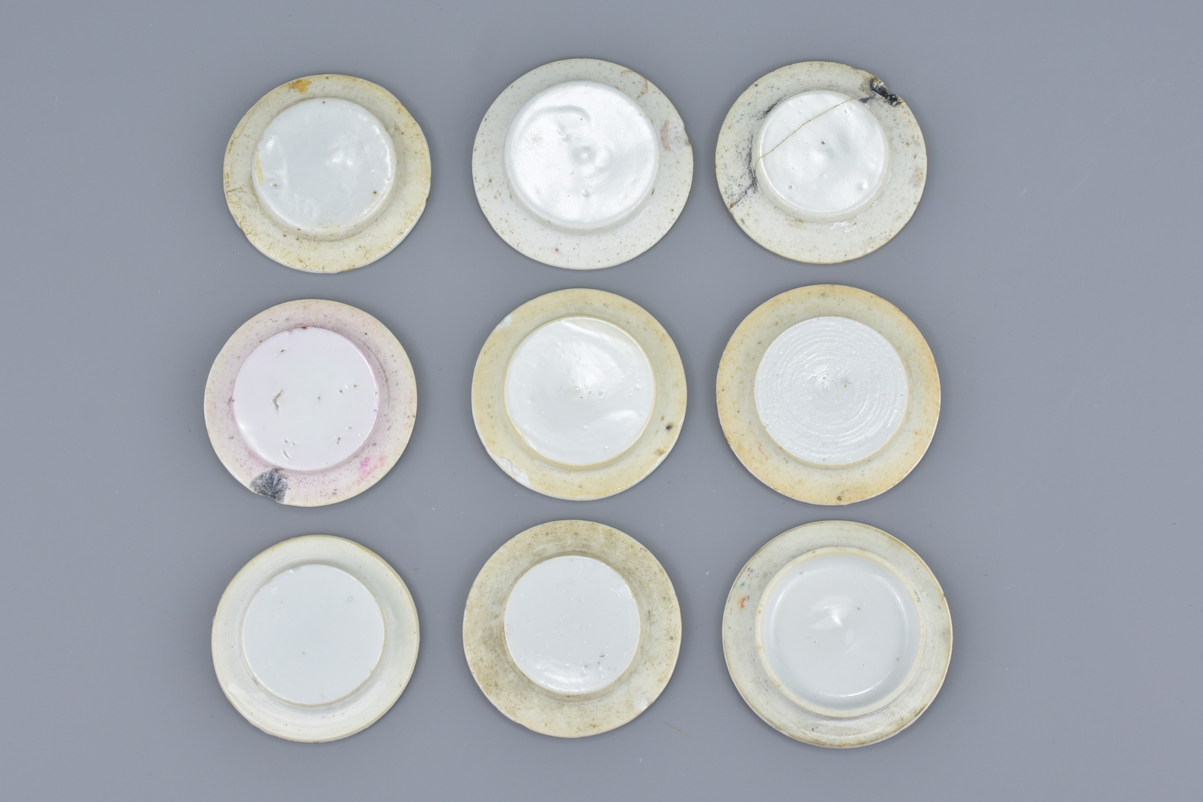A group of nine Chinese 19th Century Famille Rose porcelain pots and covers - Image 7 of 7