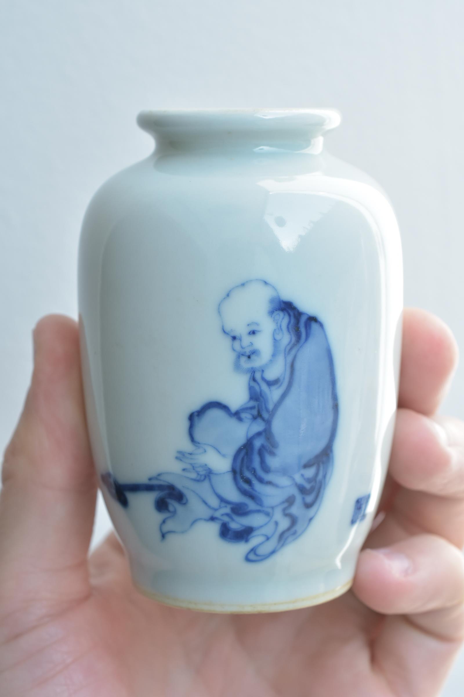 A small quality Chinese Republic period blue and white porcelain vase painted with single figure of - Image 8 of 20