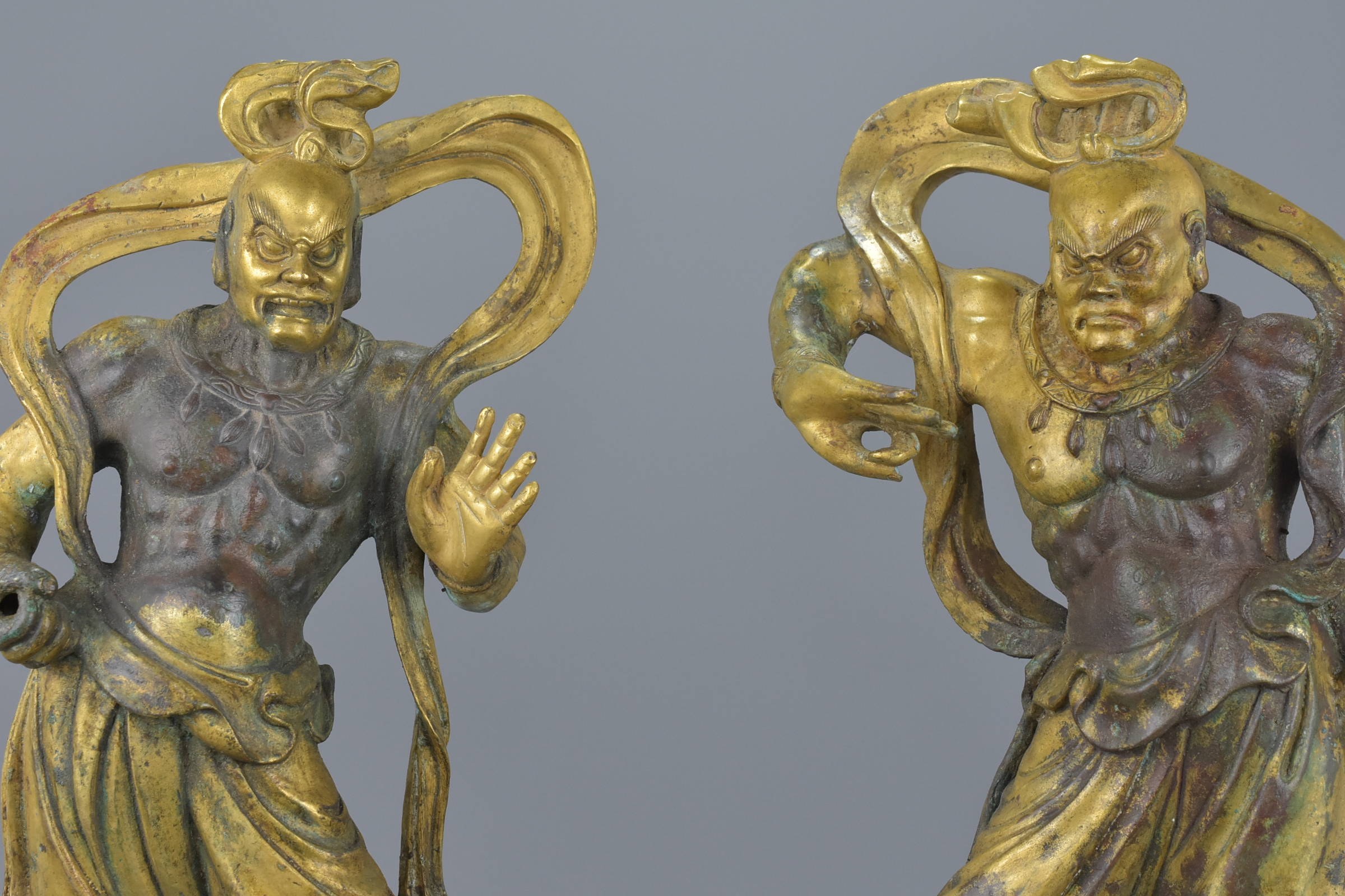 A pair of Chinese gilt bronze figures of Guardians standing on Mythical beasts. 37cm tall 4882 grams - Image 6 of 8
