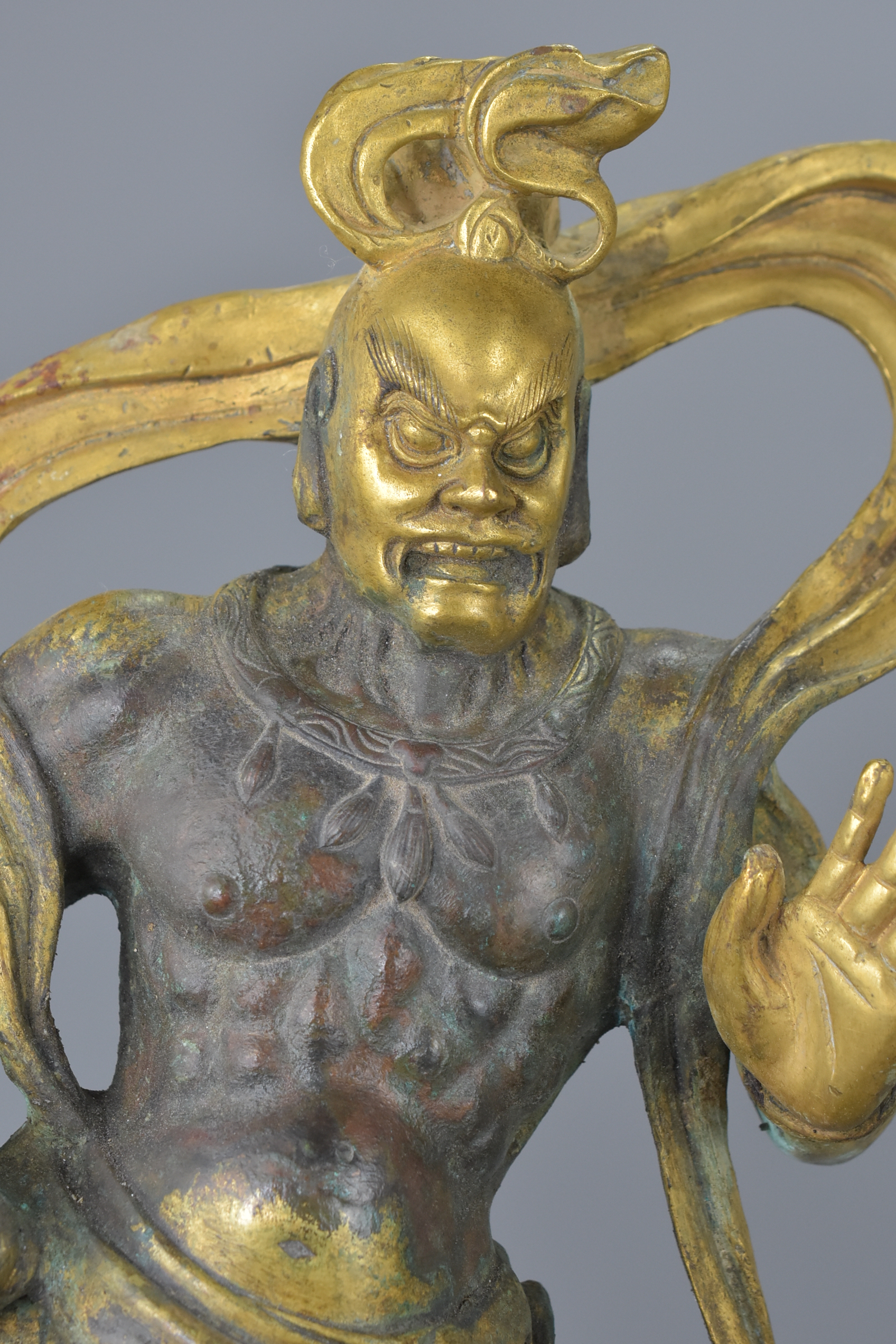 A pair of Chinese gilt bronze figures of Guardians standing on Mythical beasts. 37cm tall 4882 grams - Image 7 of 8