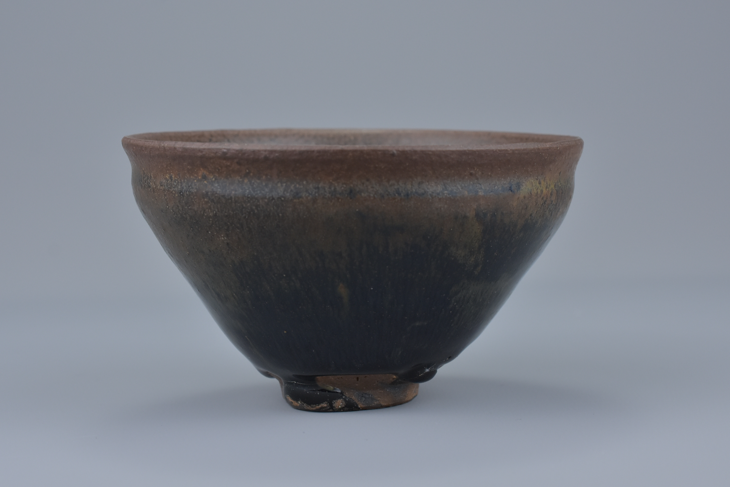 A quality Chinese Song dynasty (960-1280 AD) Jianyao Hare's Fur pottery tea bowl. Possibly of the pe - Image 5 of 18