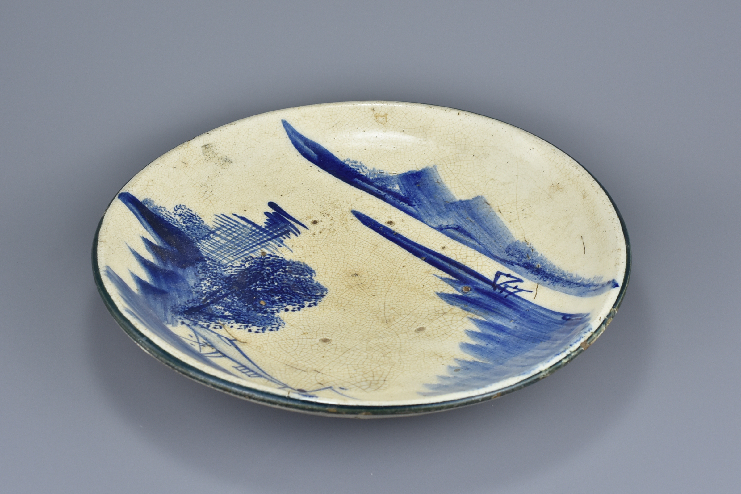 A Rare Large Japanese Blue & White Seto Stoneware Dish - Meiji Period - Image 8 of 8