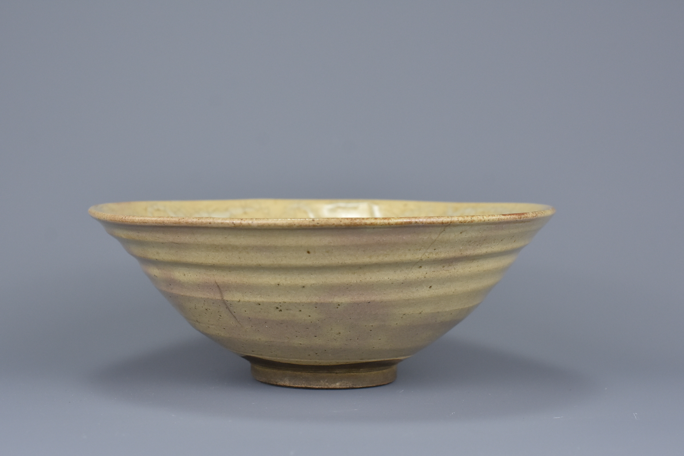 A Japanese or Korean Glazed Stoneware Bowl of Conical Form, 19th Century - Image 6 of 8